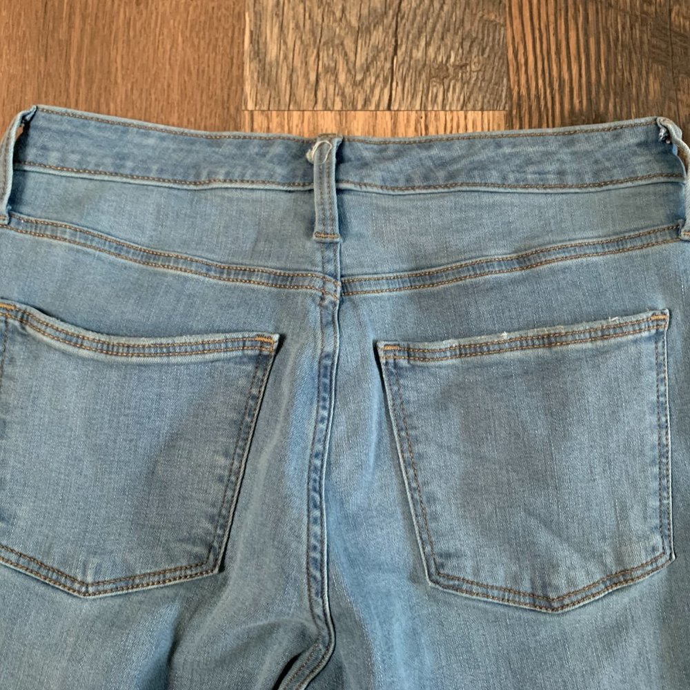 Universal Thread Button Fly Distressed Skinny Jea… - image 6